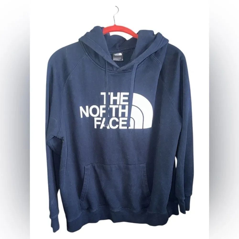 The North Face Women pocket Navy Hoodie long sleeve